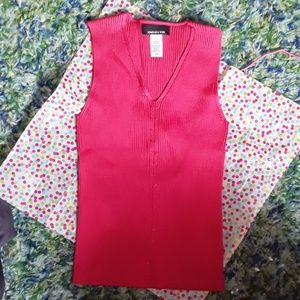 Beautiful Jones New York tank new